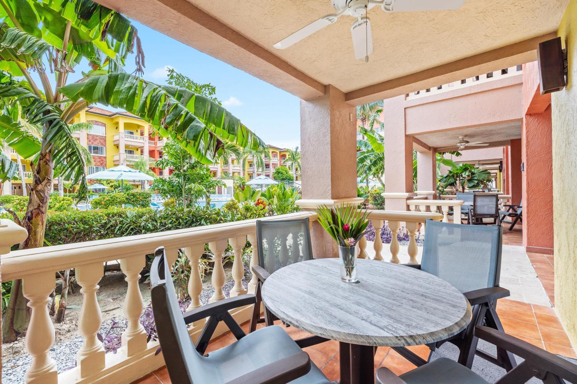 One-Bedroom Villa Pool view