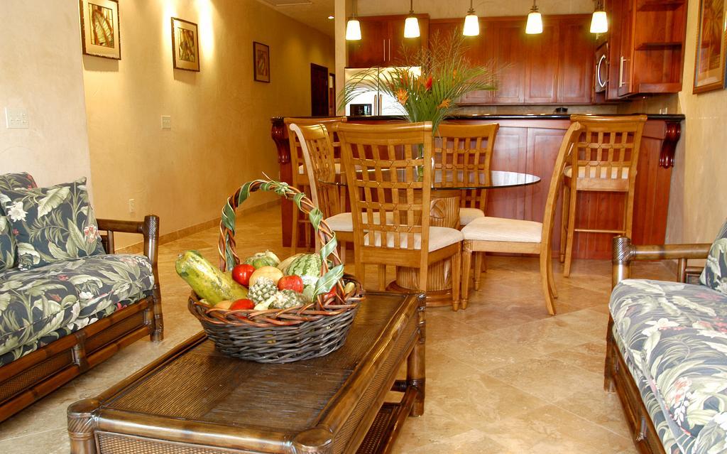 Two-Bedroom Villa with Pool View,327547873:JPEG